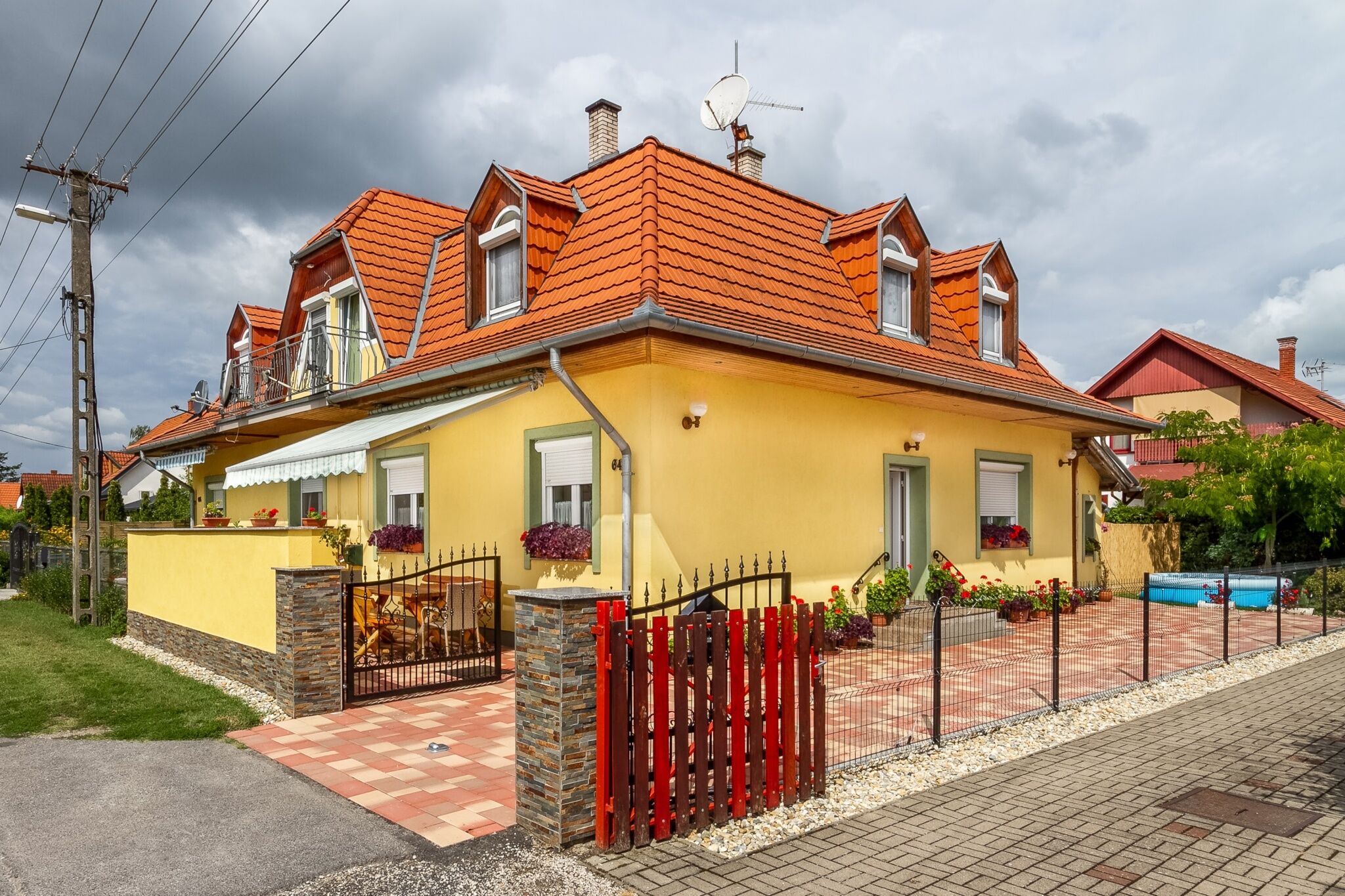 Gorzo Nyaralo Balatonmariafurdo