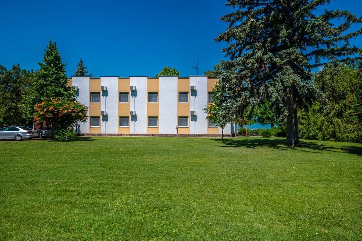 Balatonvilagosi Akademiai Udulo