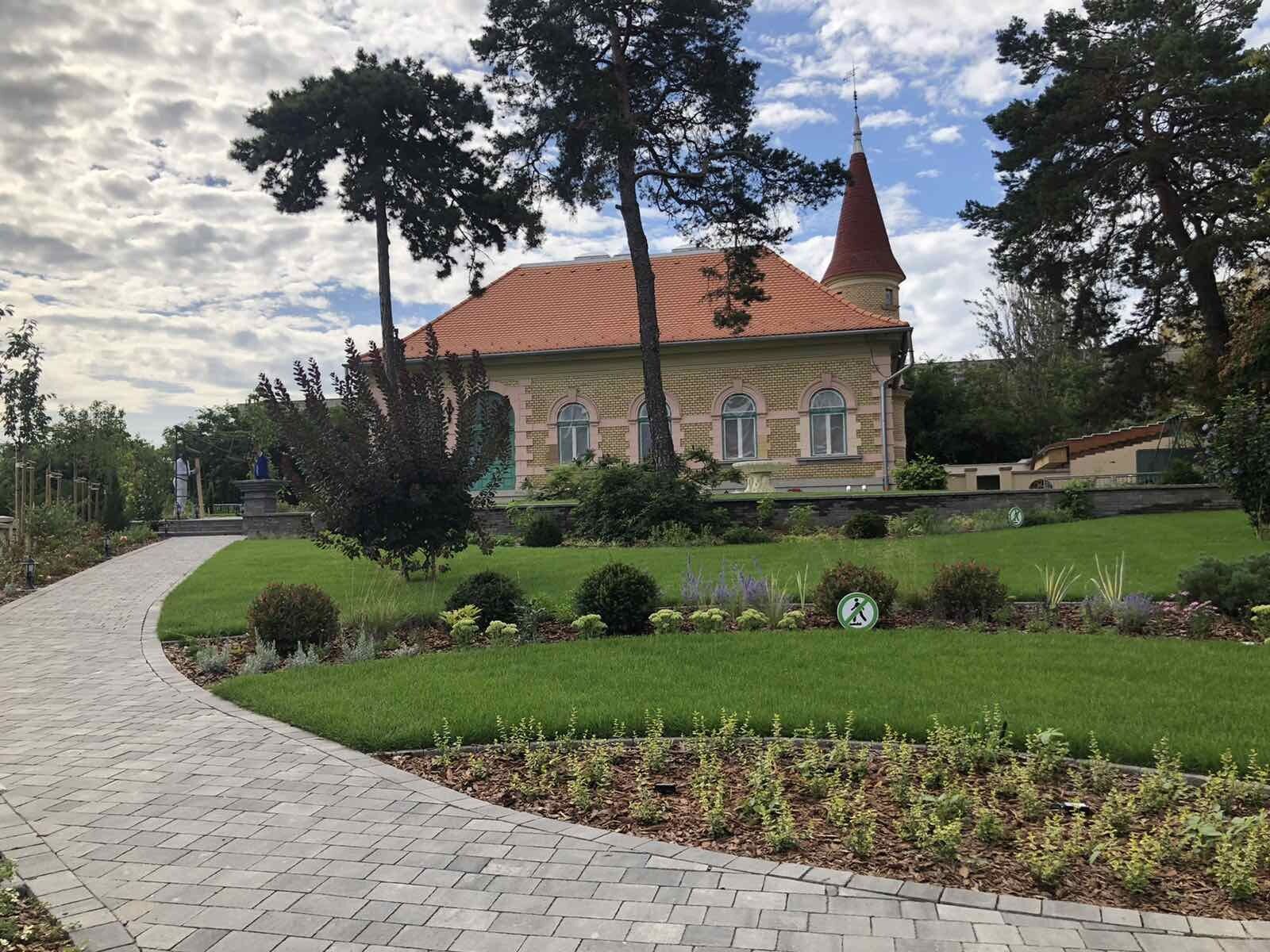 Toni Villa Budapest