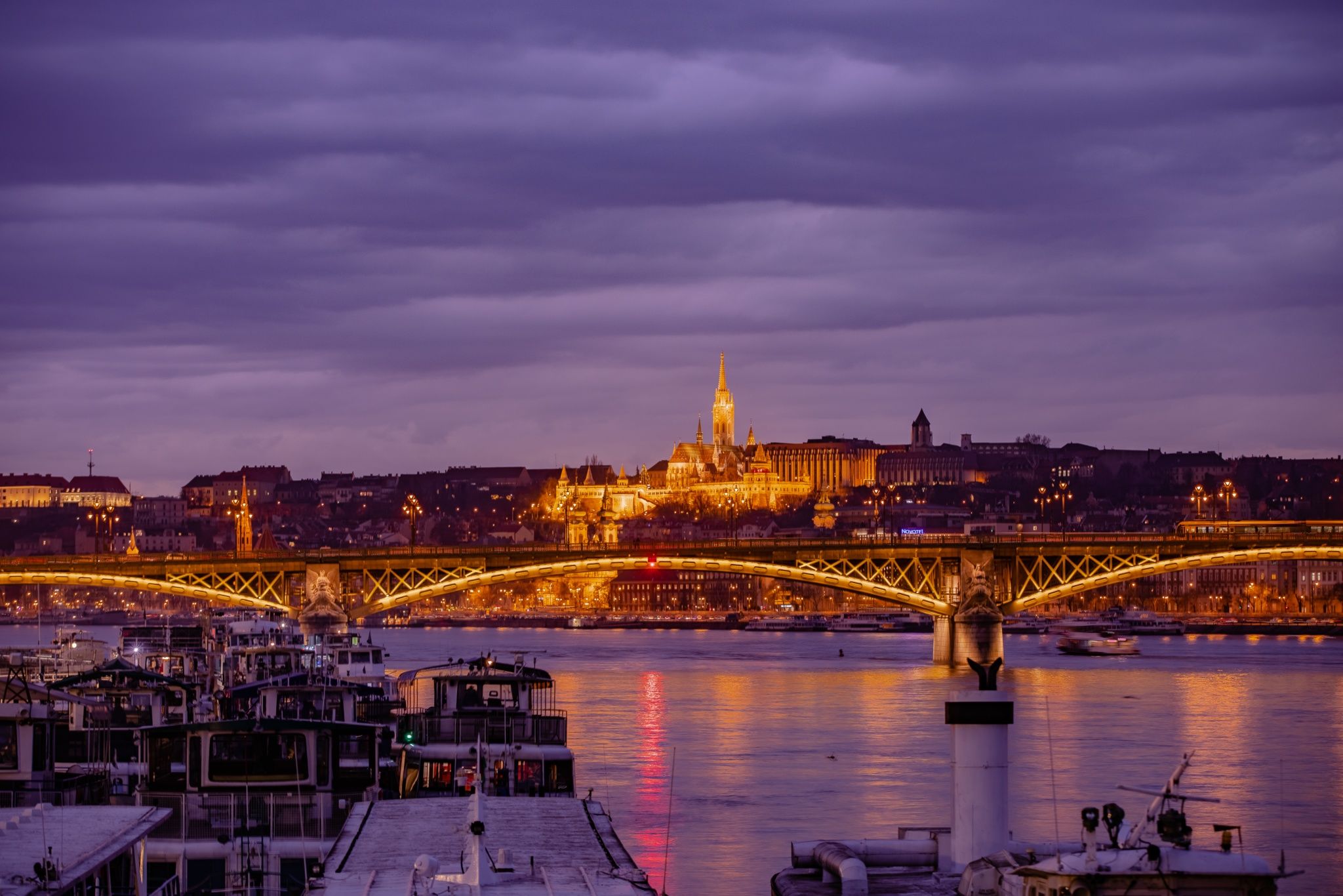 Fortuna Szalloda Es Etteremhajo Budapest