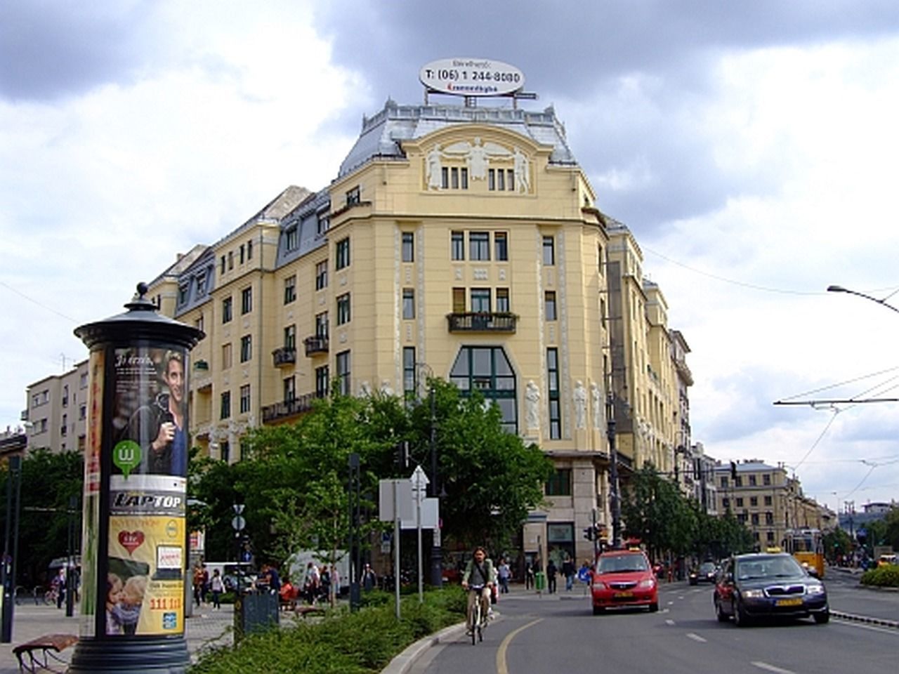 Diamond Astoria Budapest