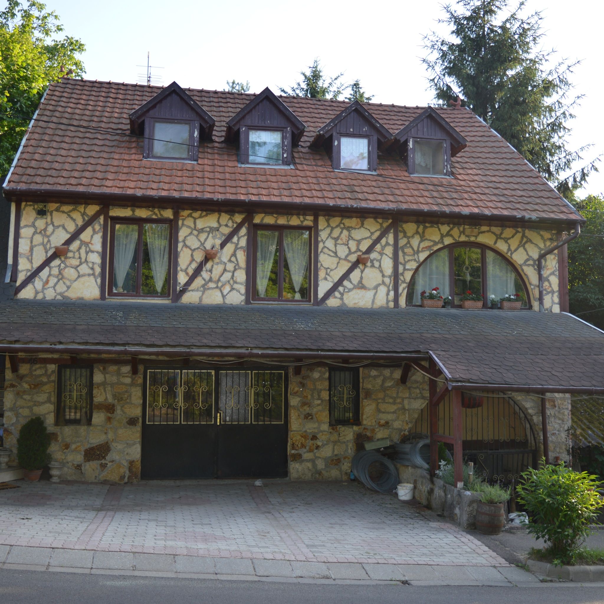 Koporos Villa Eger