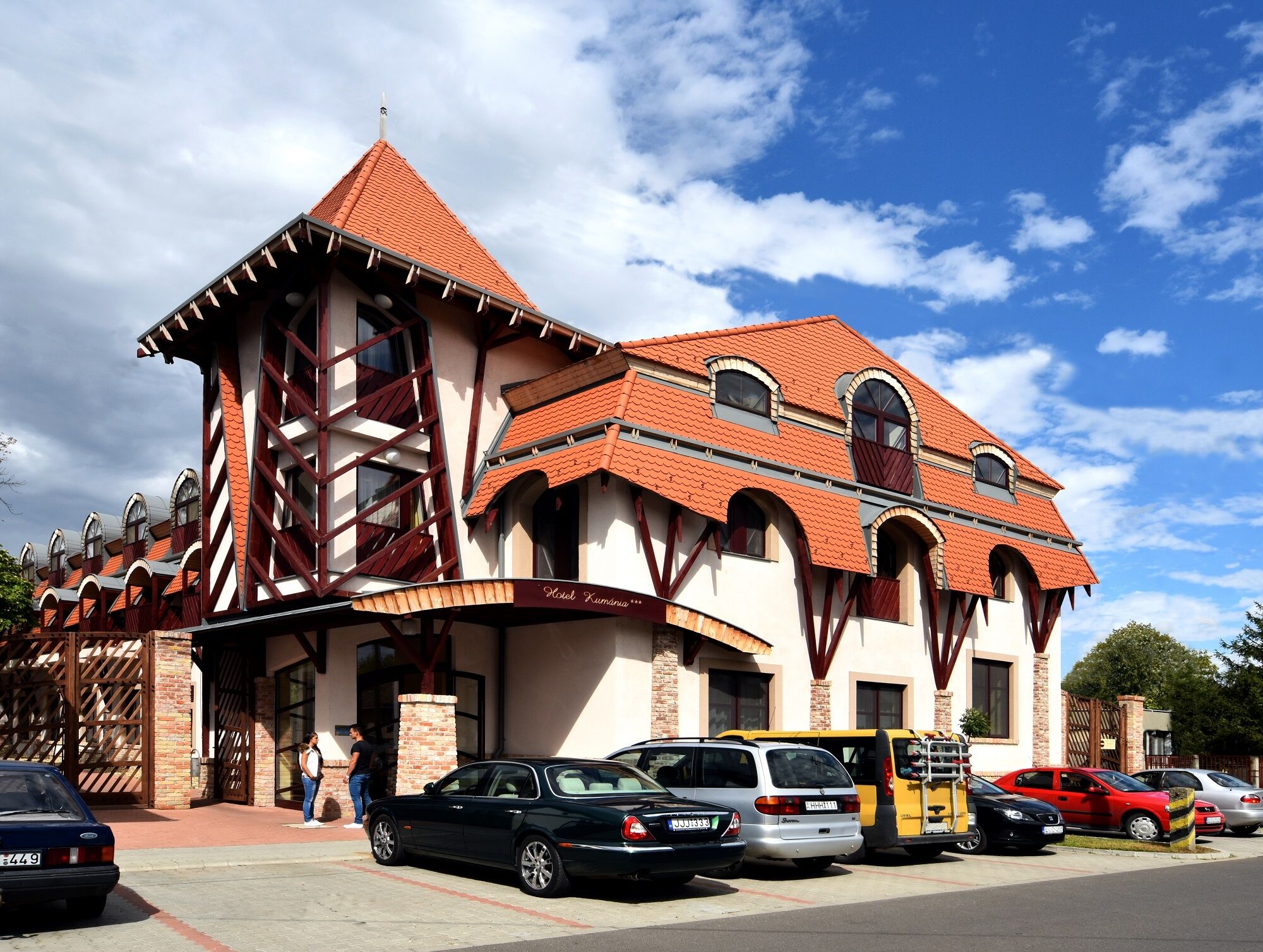 Hotel Kumania Kisujszallas