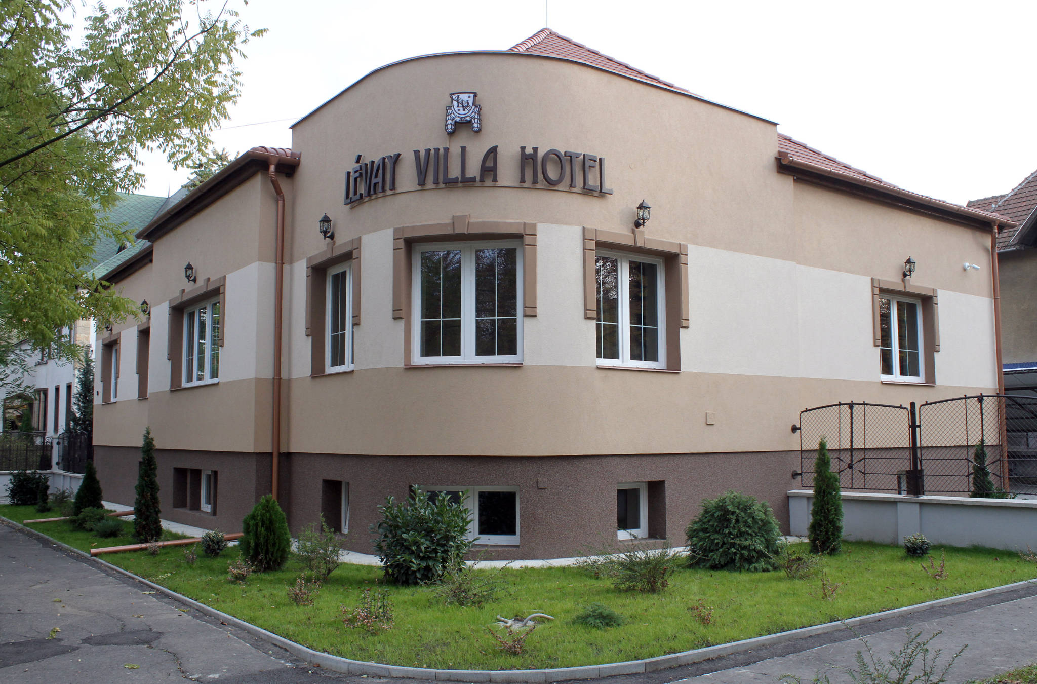 Levay Villa Hotel Miskolc