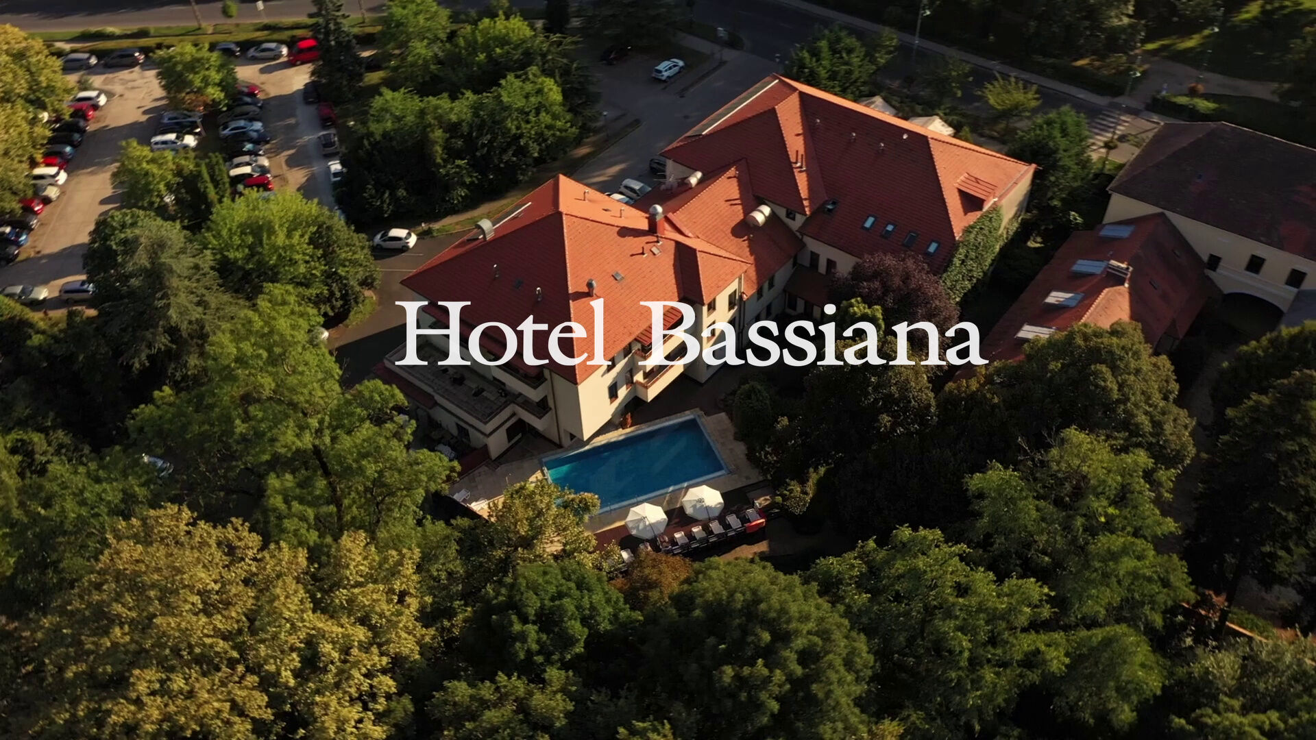 Bassiana Hotel Etterem Sarvar