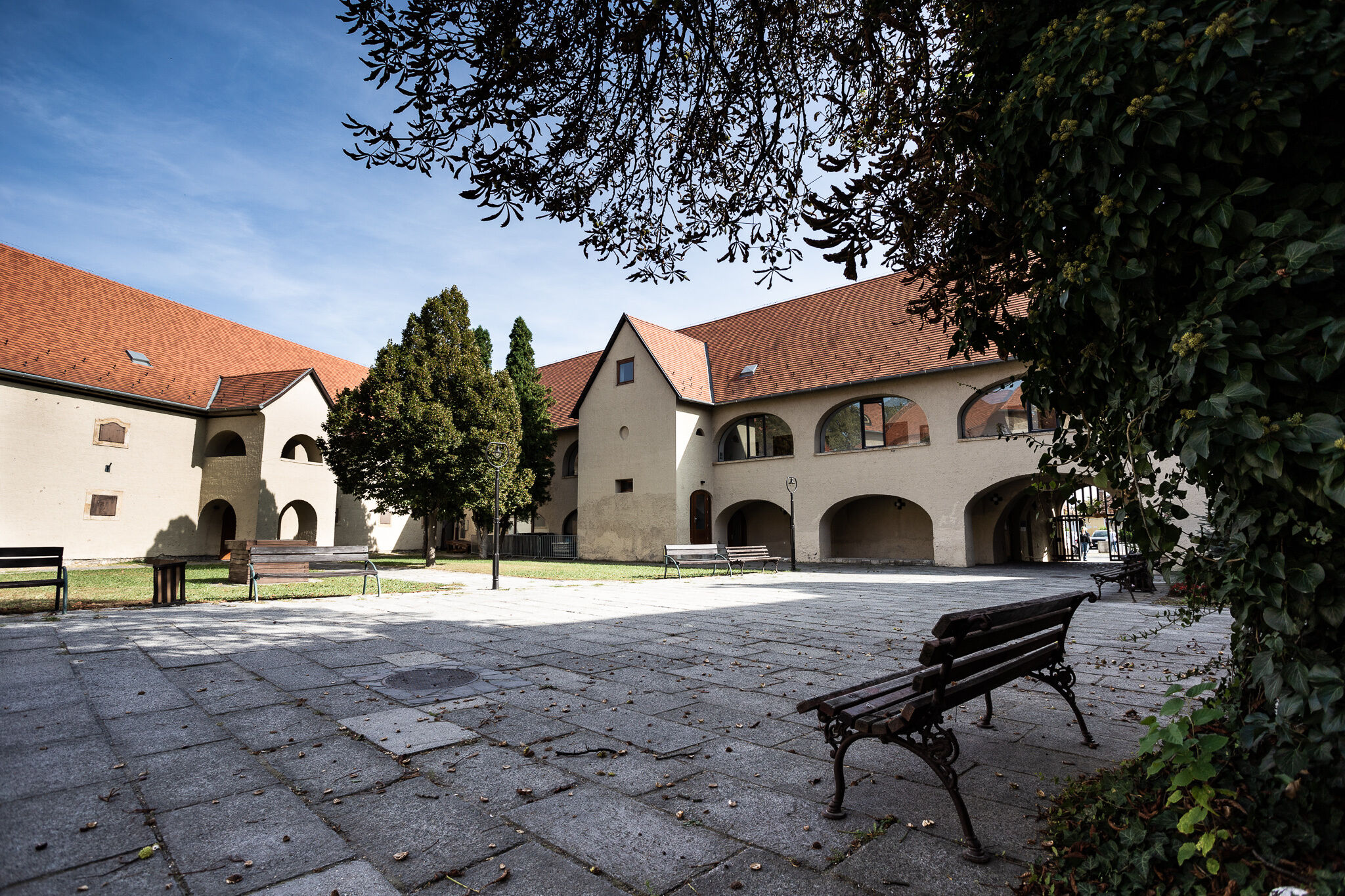Huszarvar Hotel Kastelyszallo Szerencs