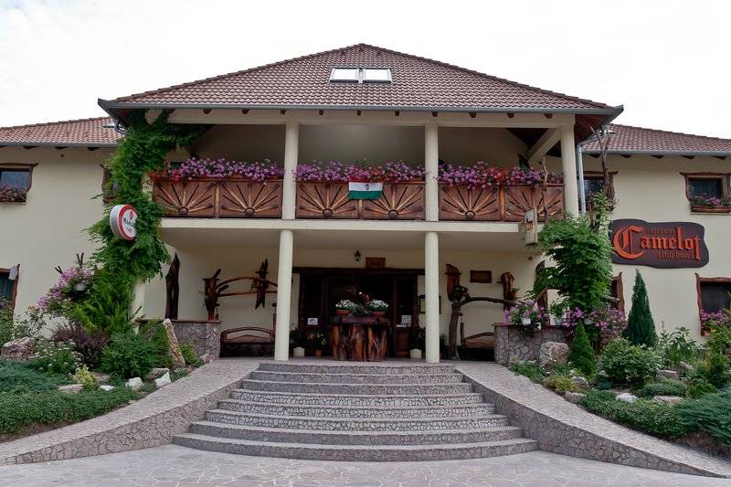 Camelot Club Hotel Es Etterem Vac