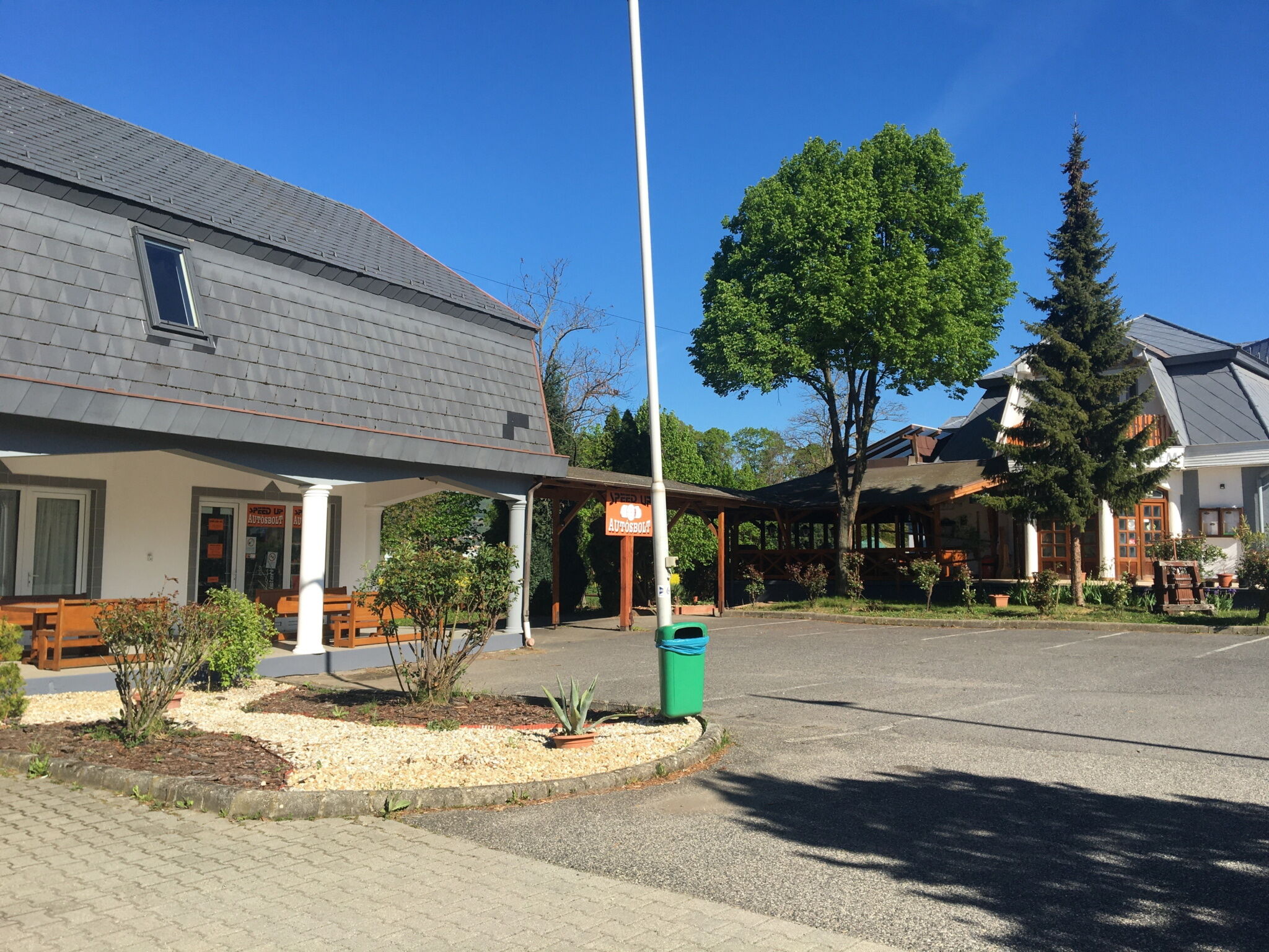 Alpokalja Panzio Es Etterem Koszeg