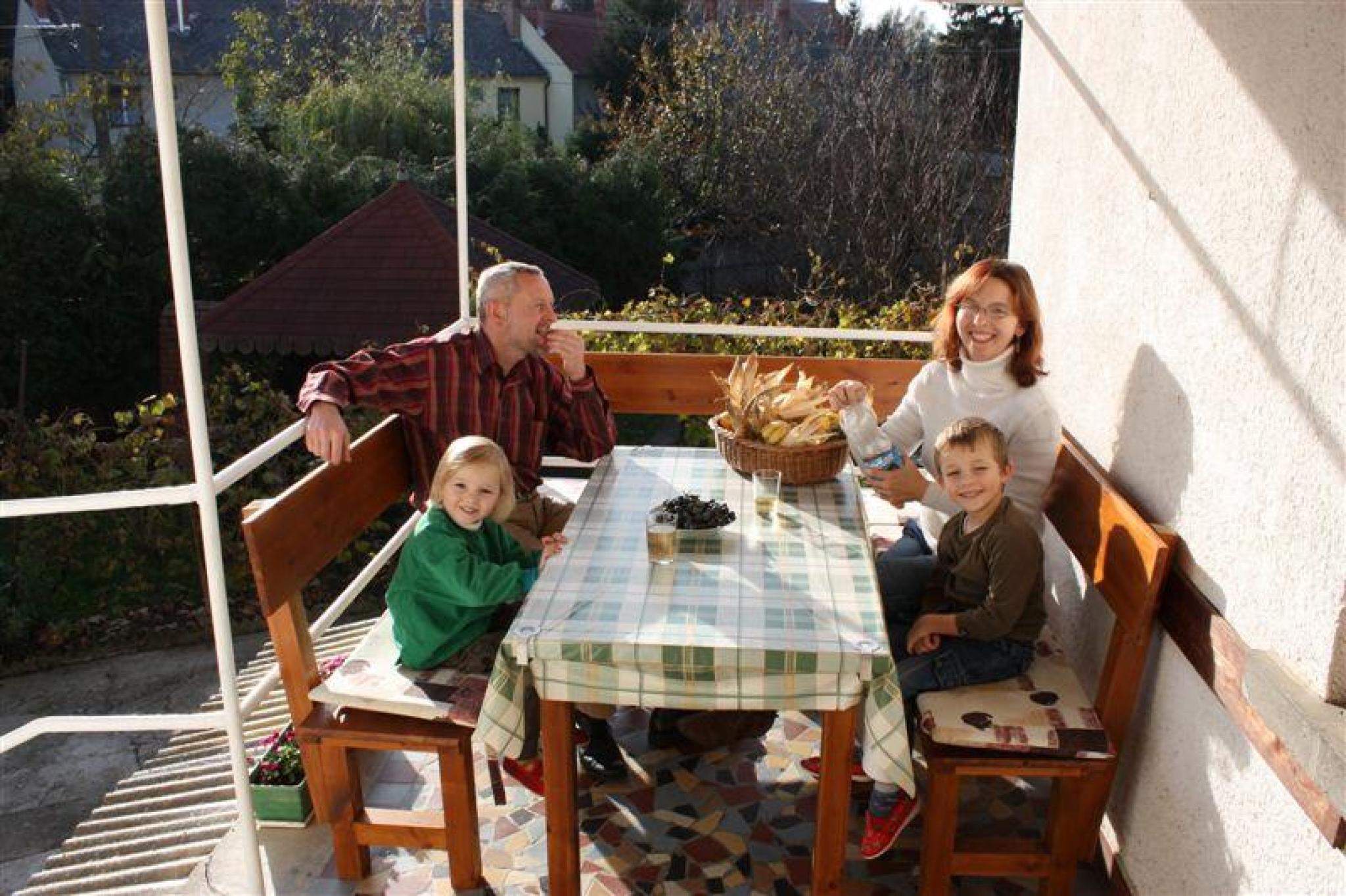 Pallosi Haz Sarvar