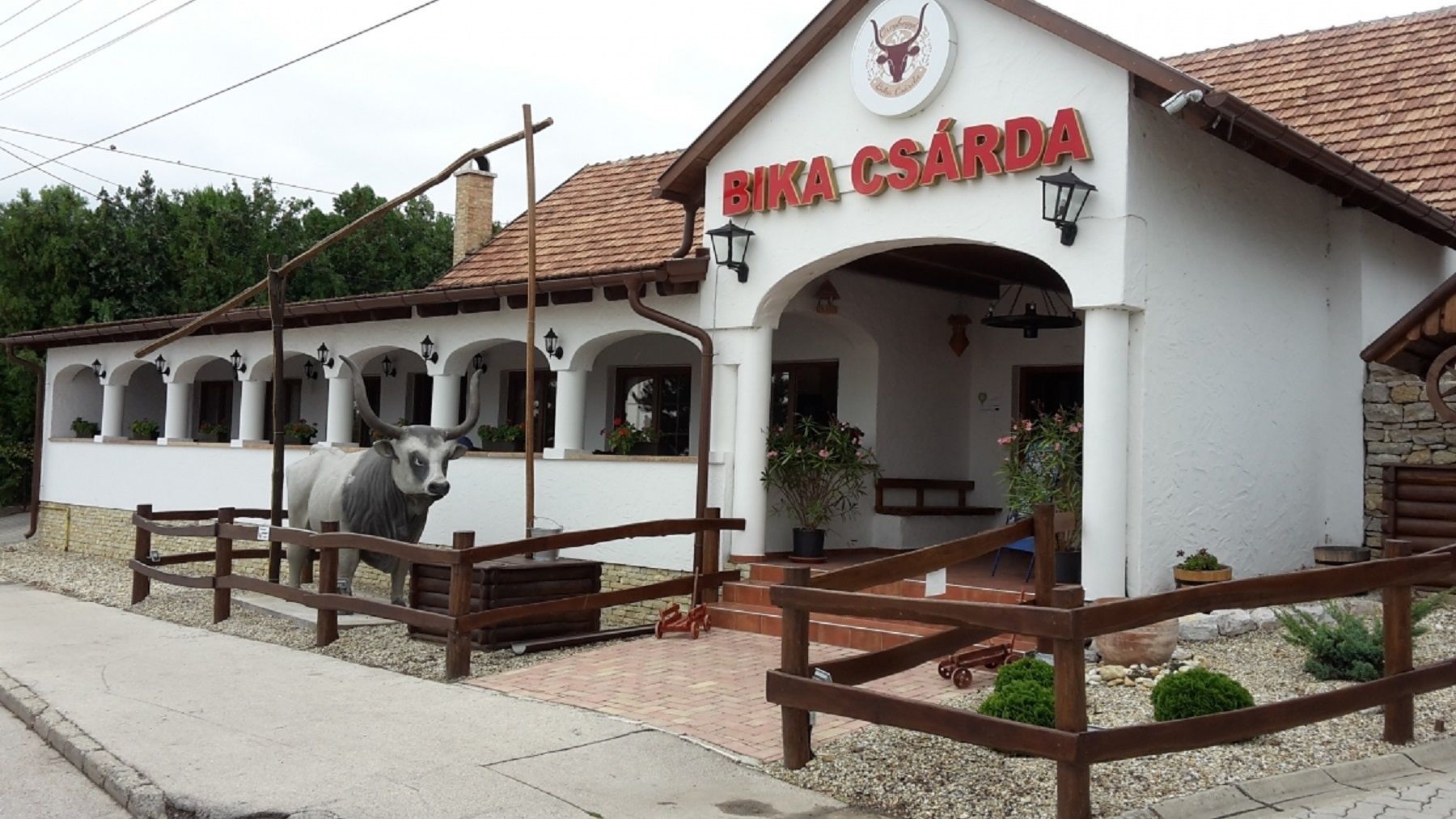 Oreghegyi Bika Panzio Szekesfehervar