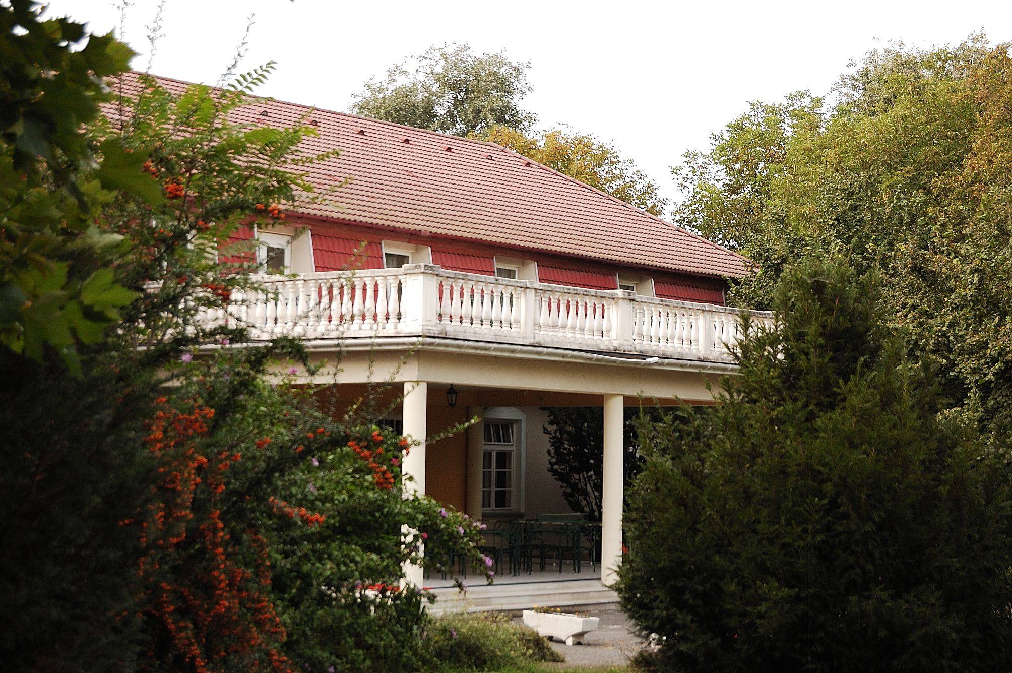 St. Marton Panzio Szigetszentmarton