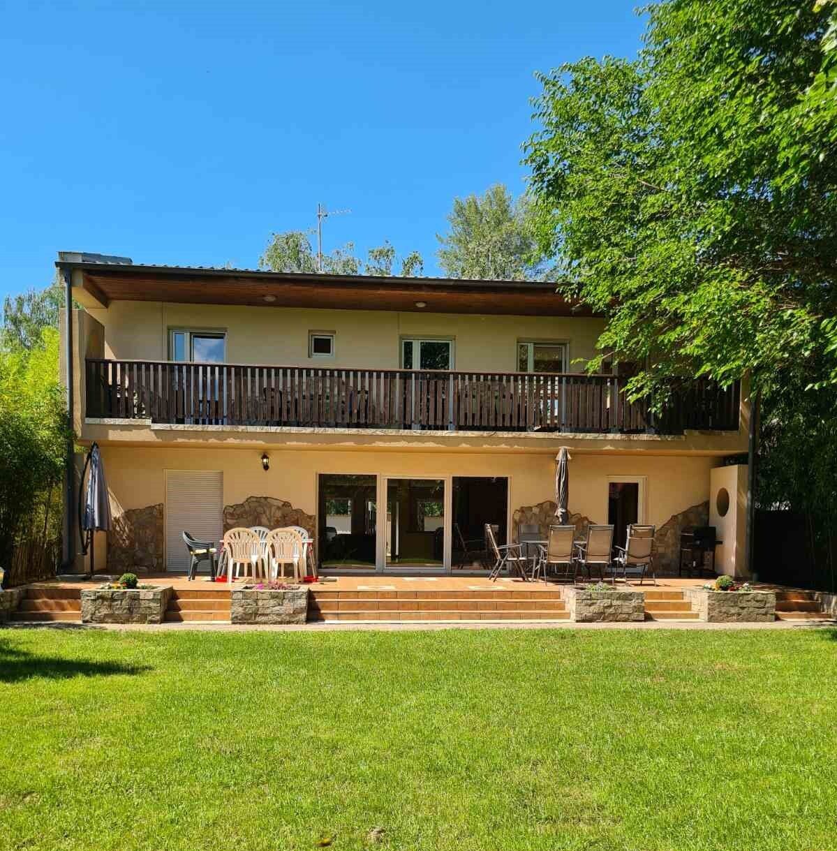 Family Friends House Siofok