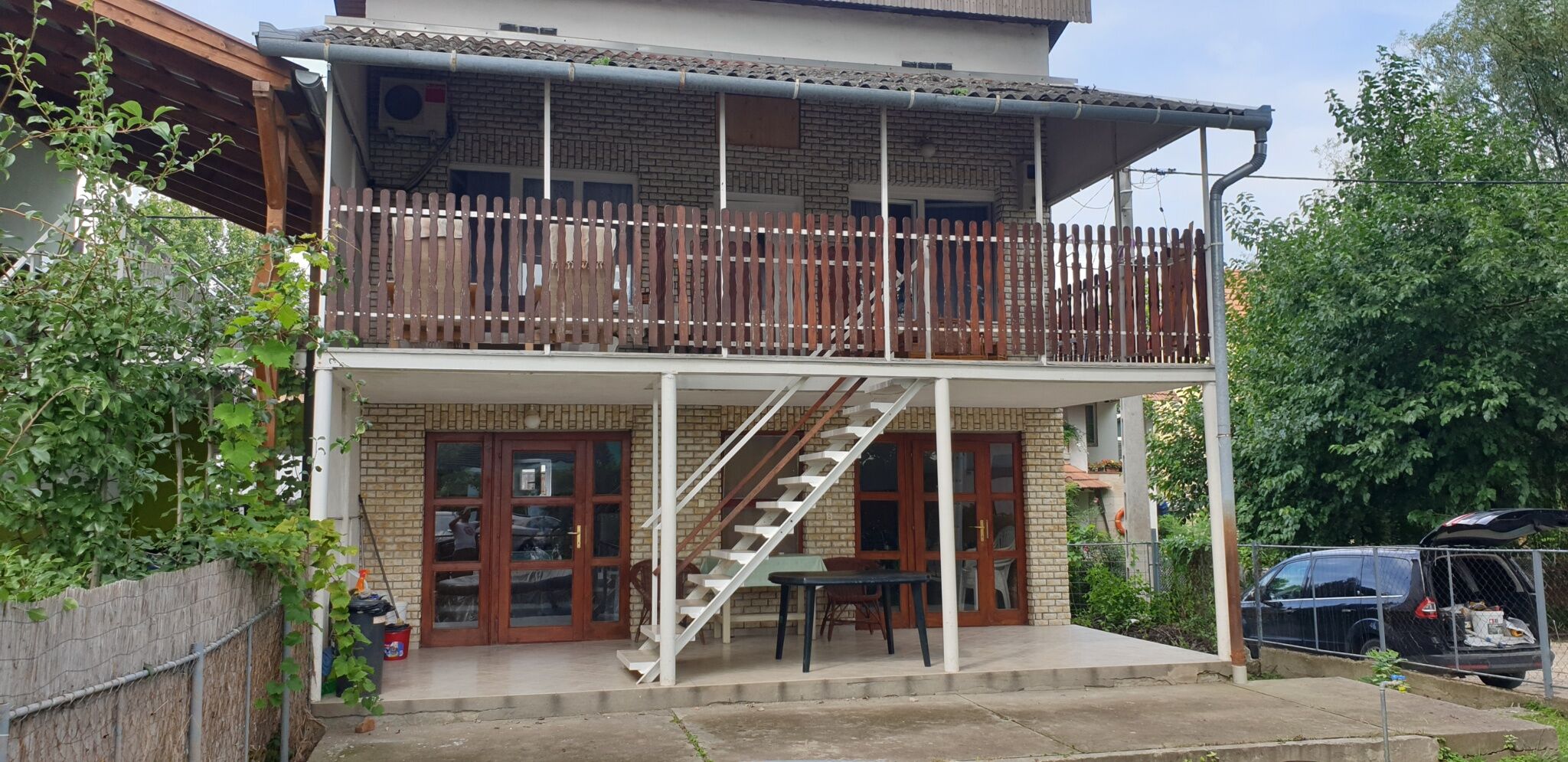 Sarga 311 Udulohaz Szeged